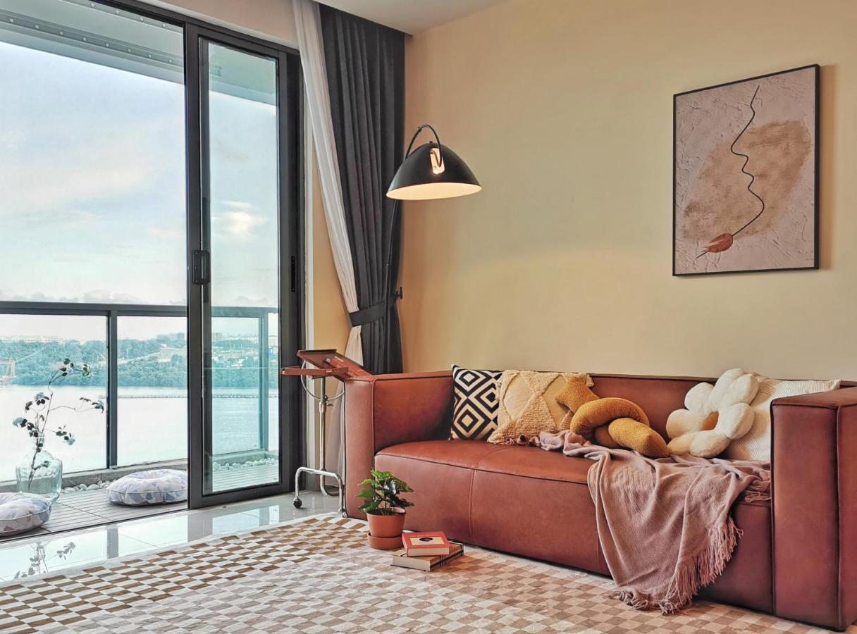 Yussy 2 Bedroom Sea View Condo At R&F Princess Cove Johor Bahru Dış mekan fotoğraf